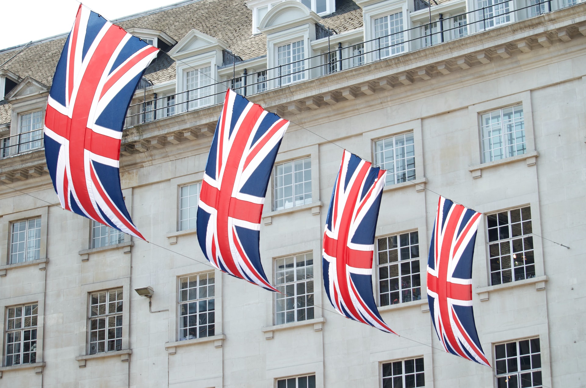 Value-Heavy UK Equities Increasingly Attractive as British Economy Looks to Outperform in 2022