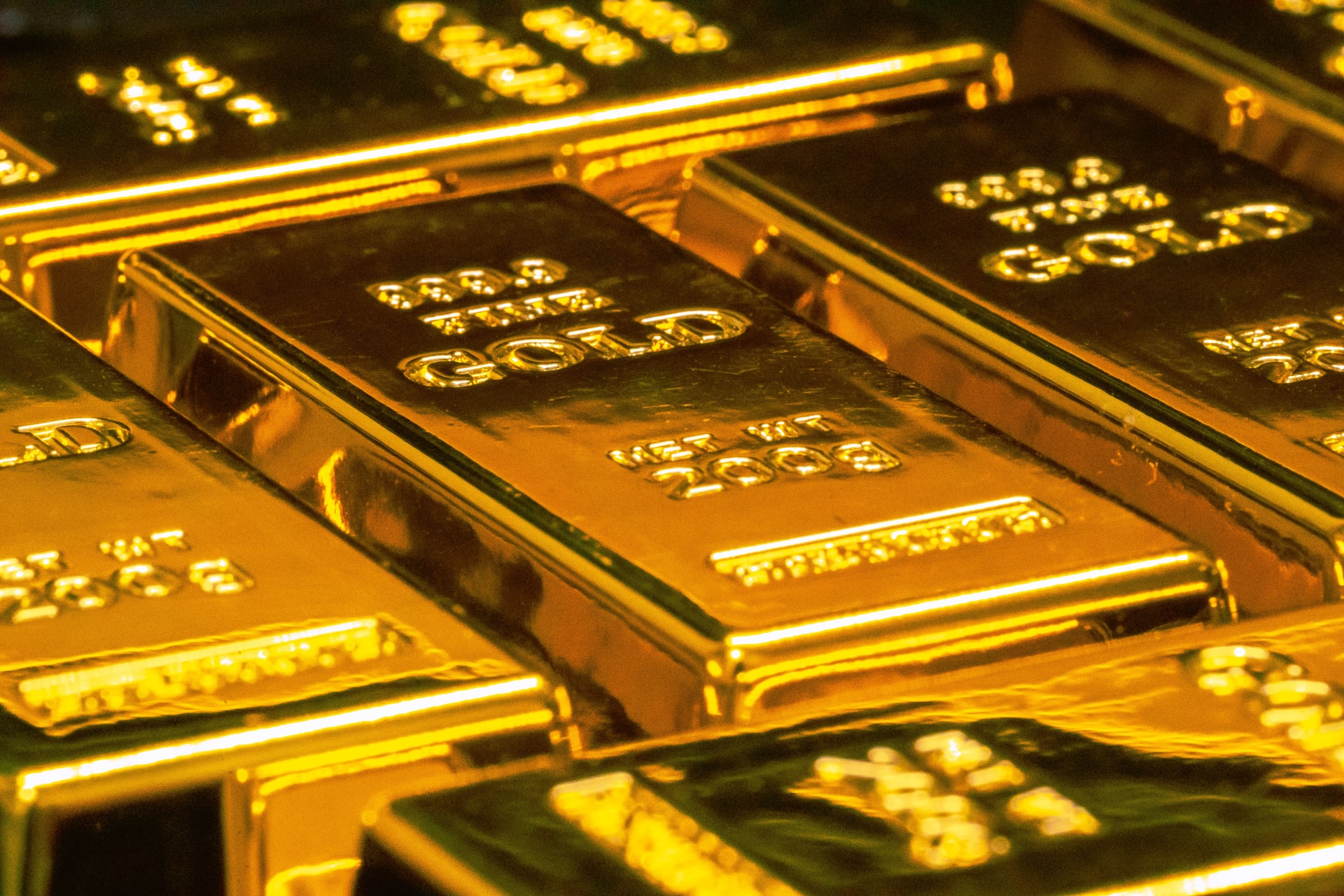 Gold Price Looks Toward Resurgence if the Dollar Rally Continues Drying Up